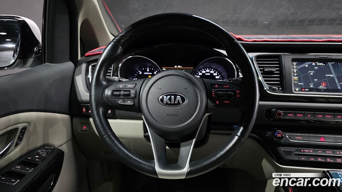 Kia Canival 2019