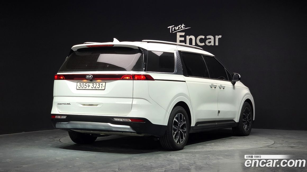 Kia Canival 2021
