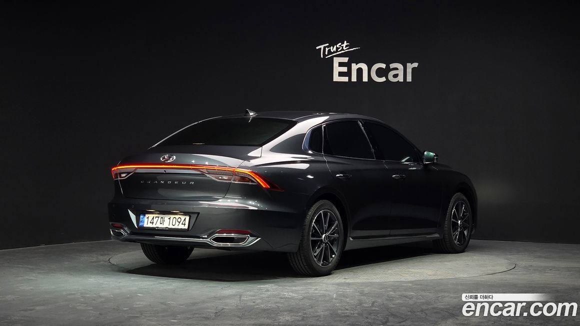 Hyundai Grandeur 2022