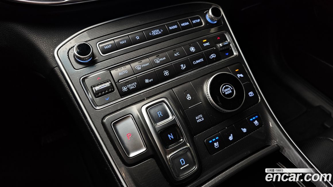 Hyundai Santafe 2022