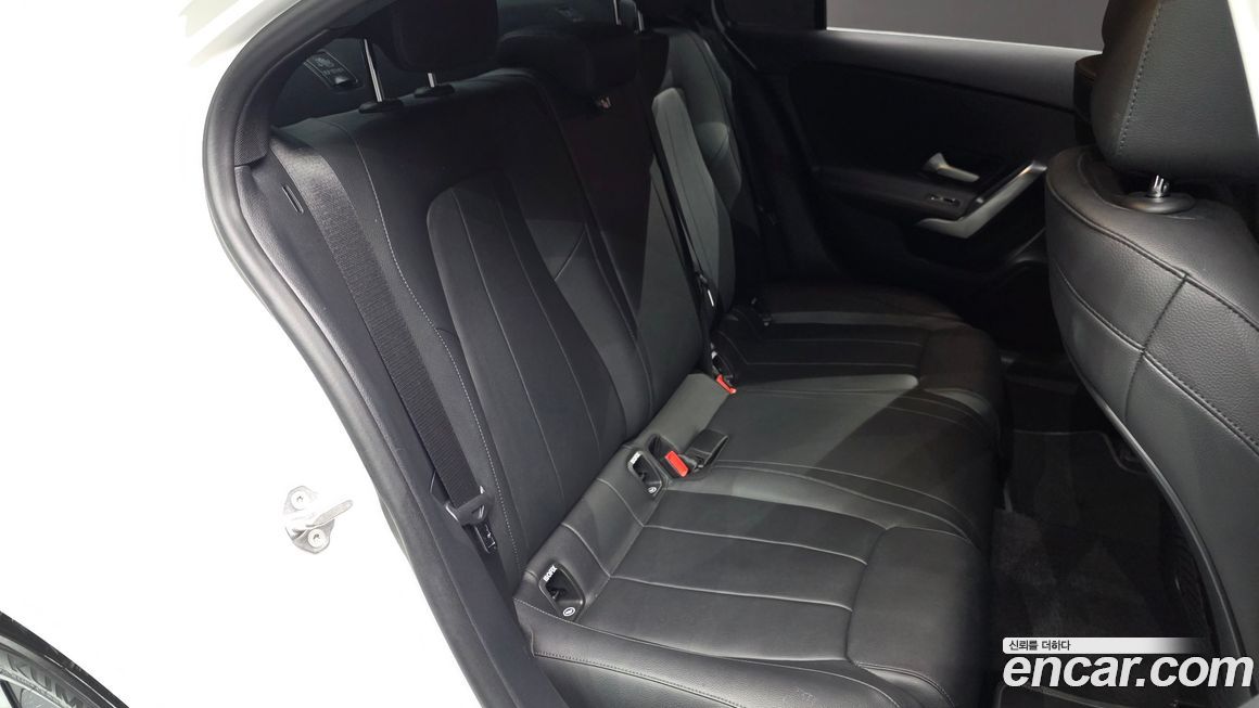 Mercedes-Benz A-Class 2021