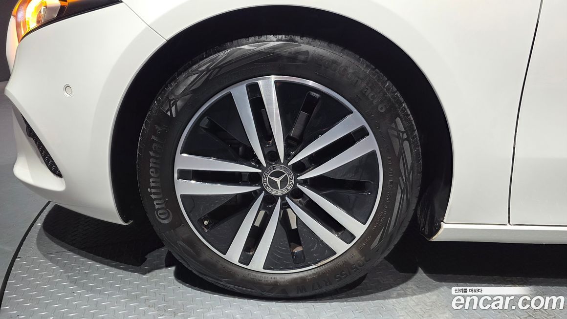 Mercedes-Benz A-Class 2021