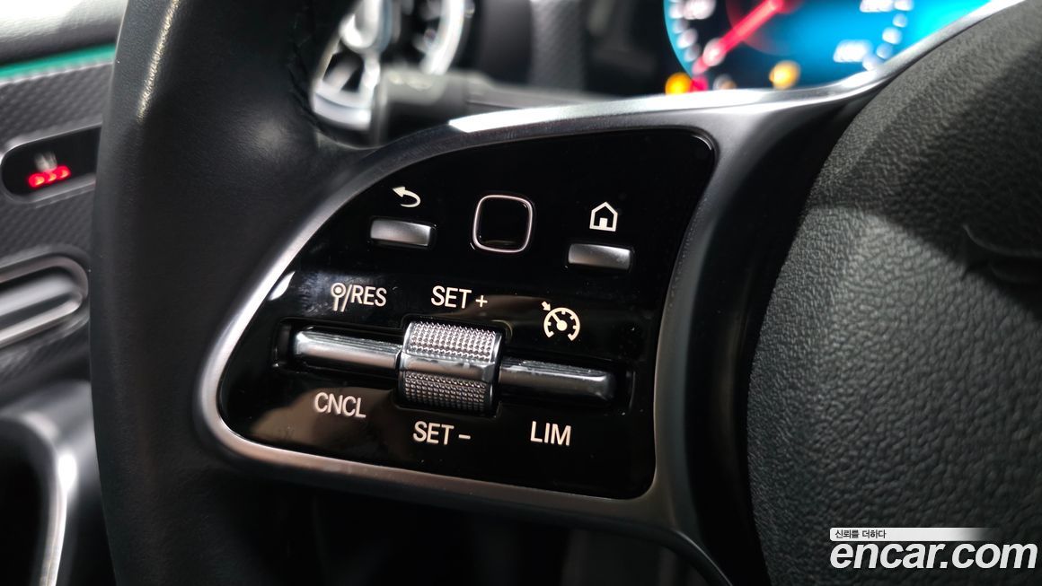 Mercedes-Benz A-Class 2021