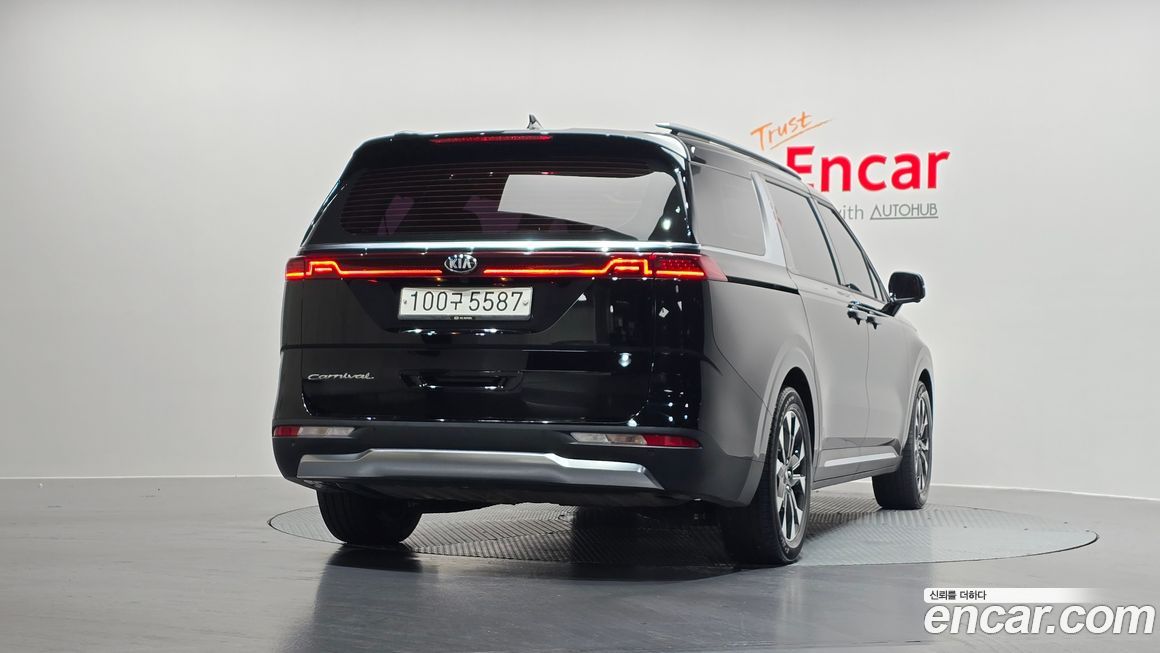 Kia Canival 2021