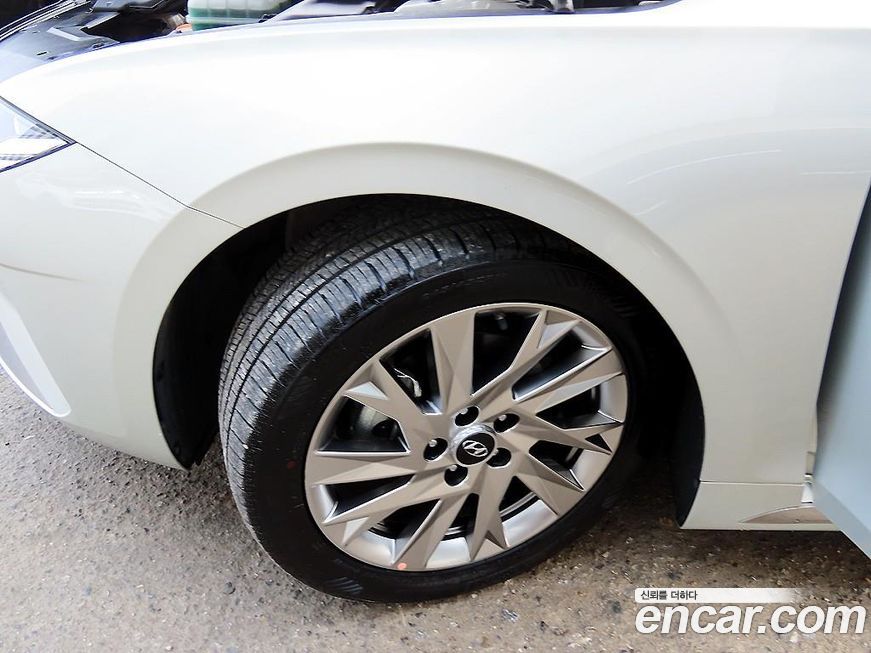 Hyundai Grandeur 2020