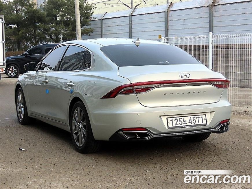 Hyundai Grandeur 2020