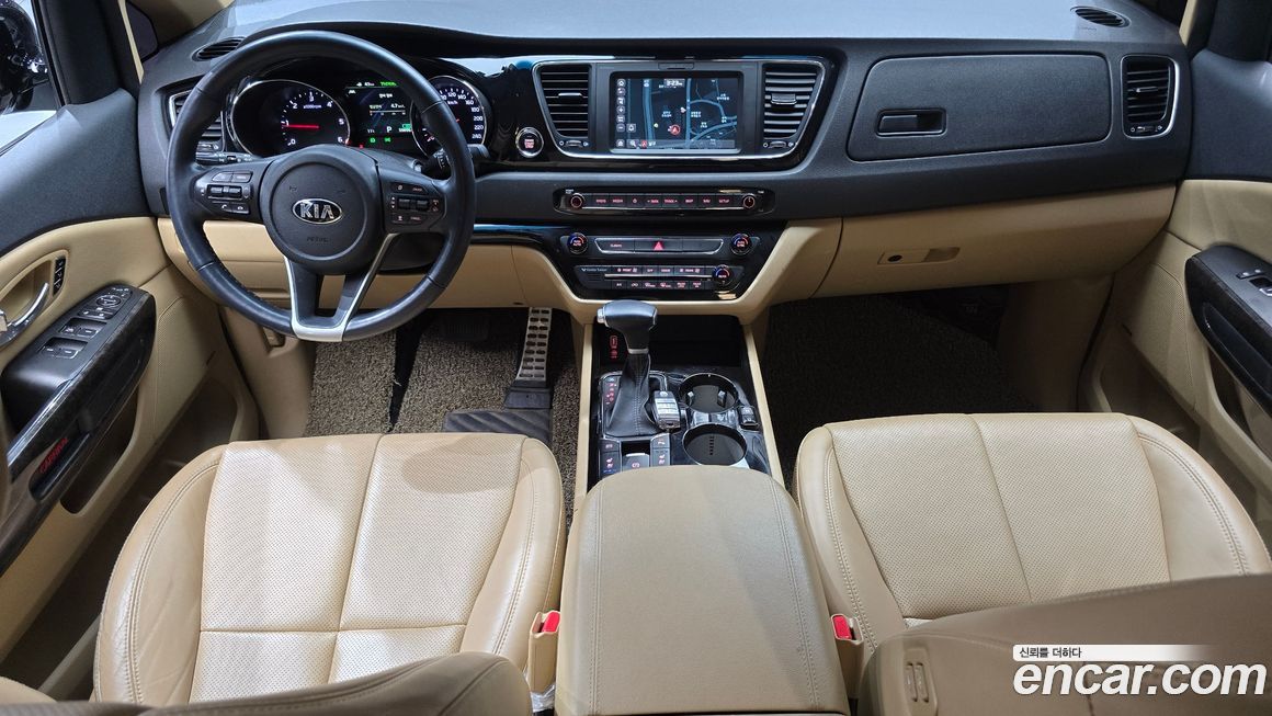 Kia Canival 2019