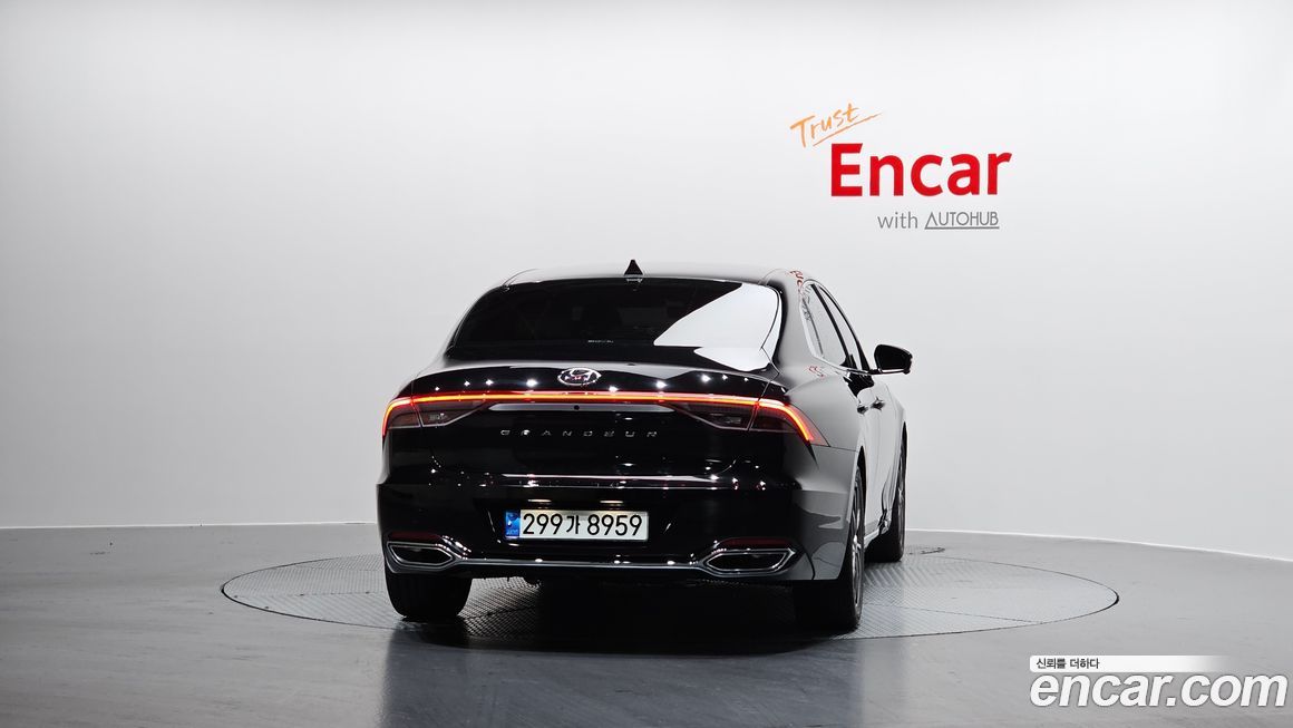 Hyundai Grandeur 2022