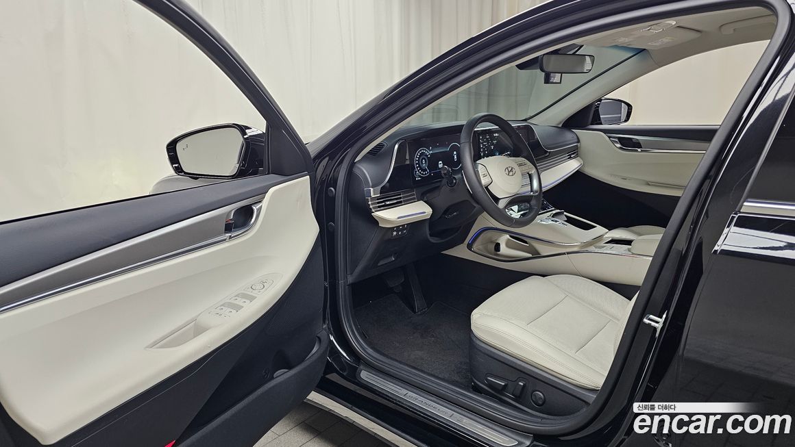 Hyundai Grandeur 2022