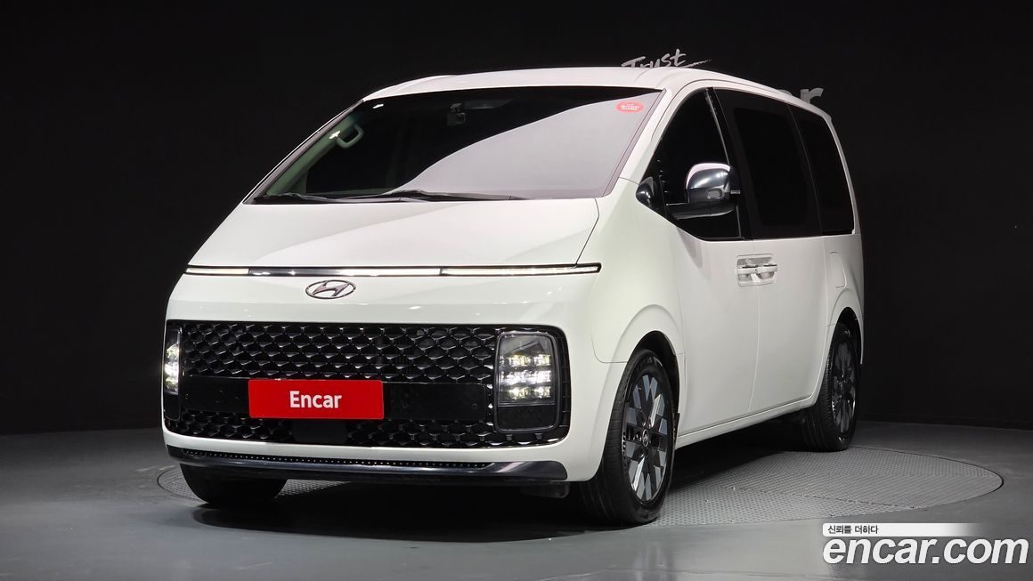 Hyundai Staria 2023