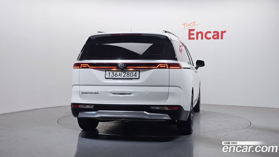 Kia Canival 2021