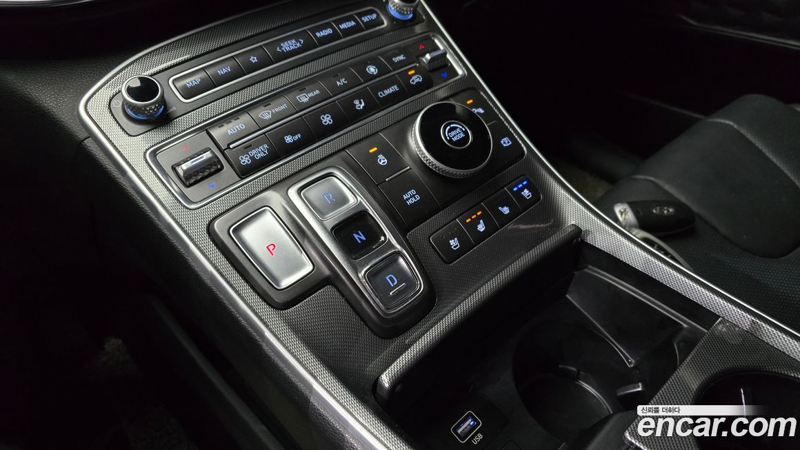 Hyundai Santafe 2022