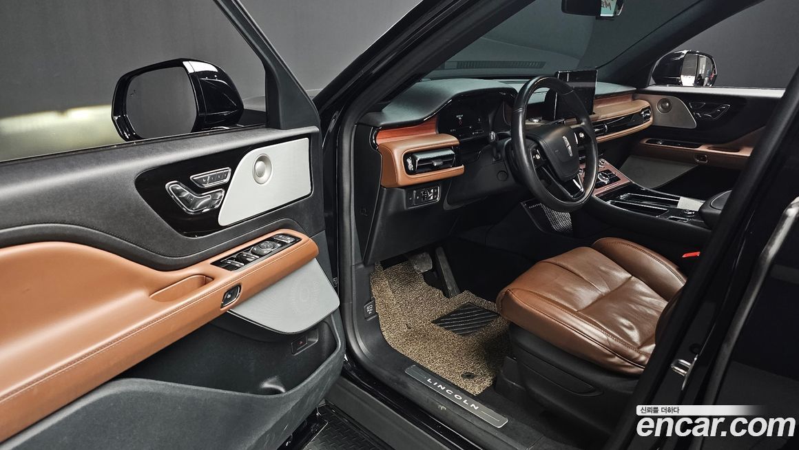 Lincoln Aviator 2021