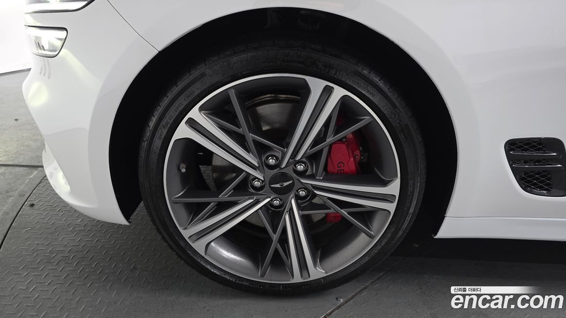 Genesis G70 2024