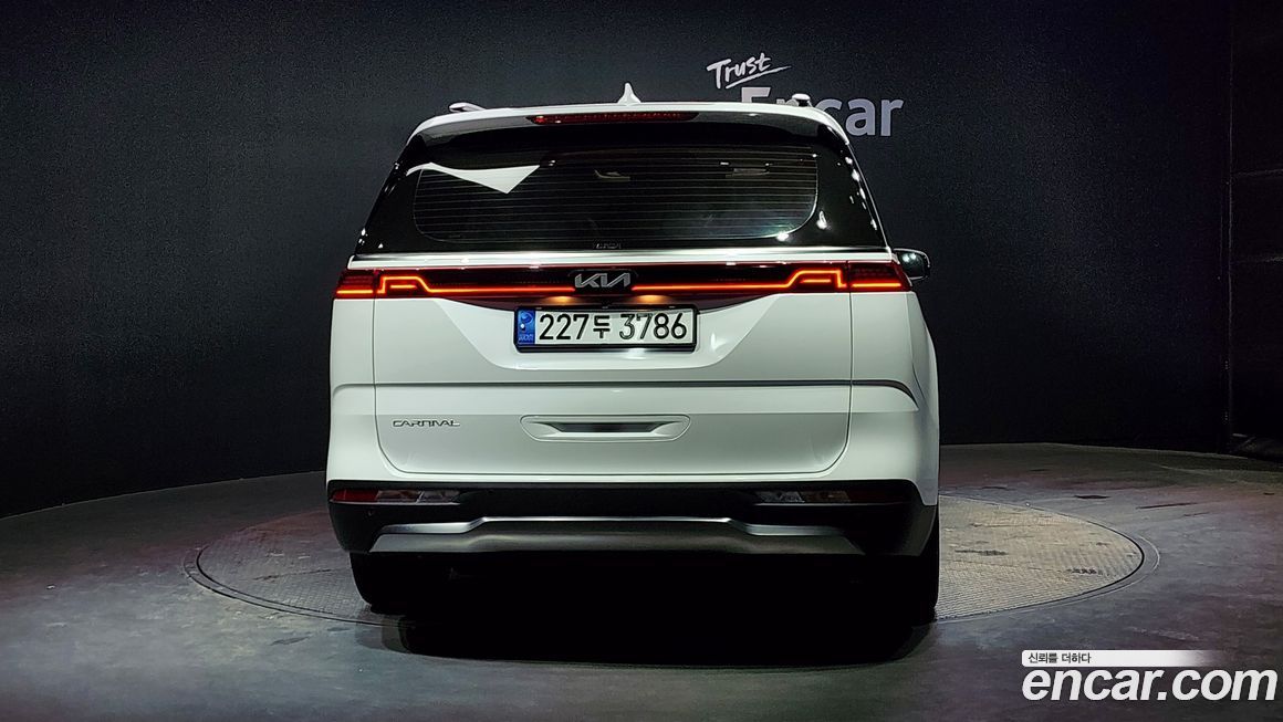 Kia Canival 2023