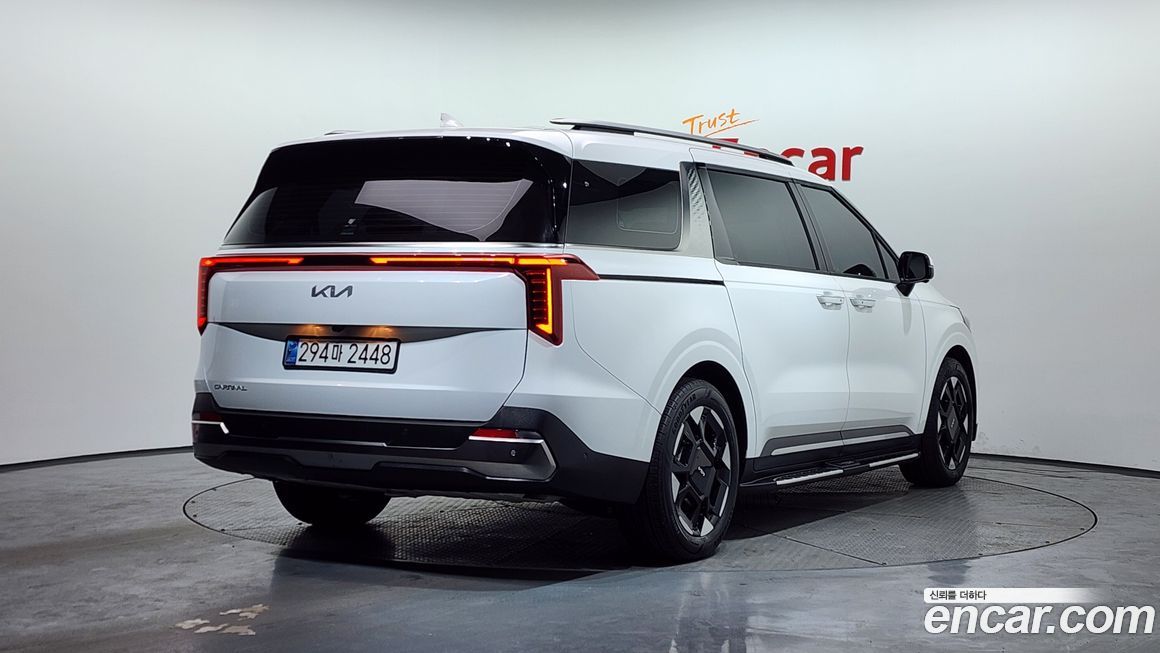 Kia Canival 2025