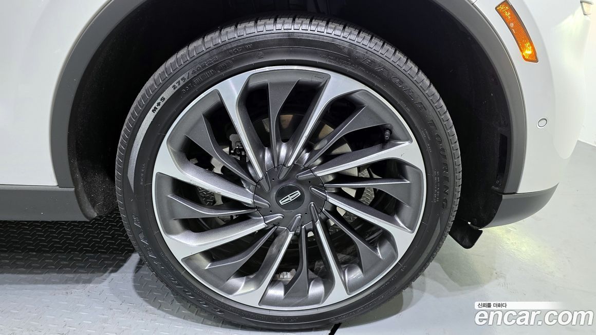 Lincoln Aviator 2021