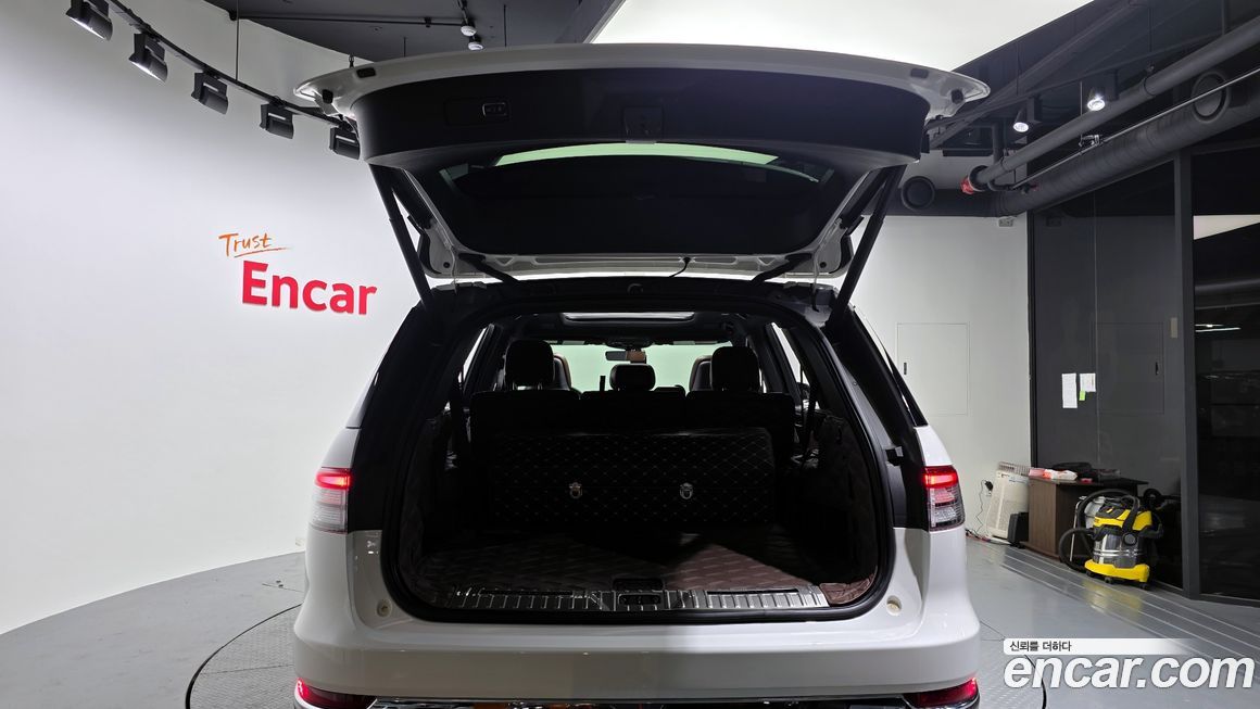 Lincoln Aviator 2021