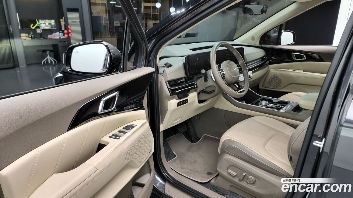 Kia Canival 2025