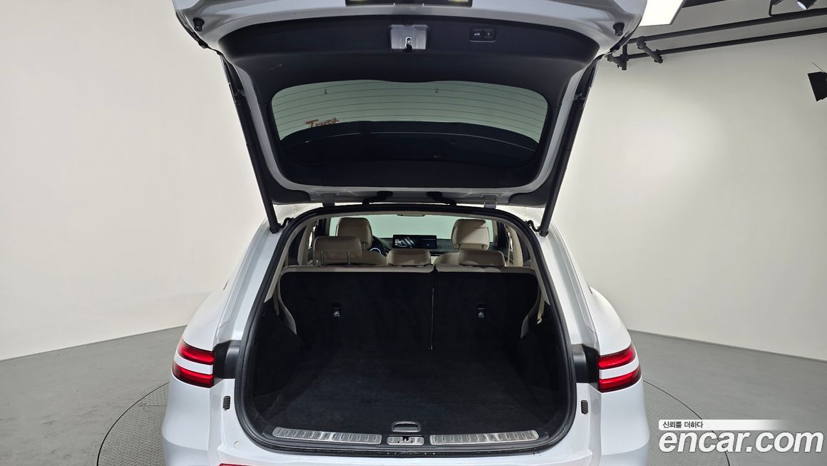 Genesis GV70 2023