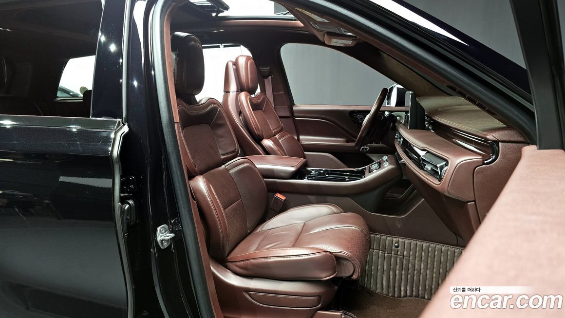 Lincoln Aviator 2021