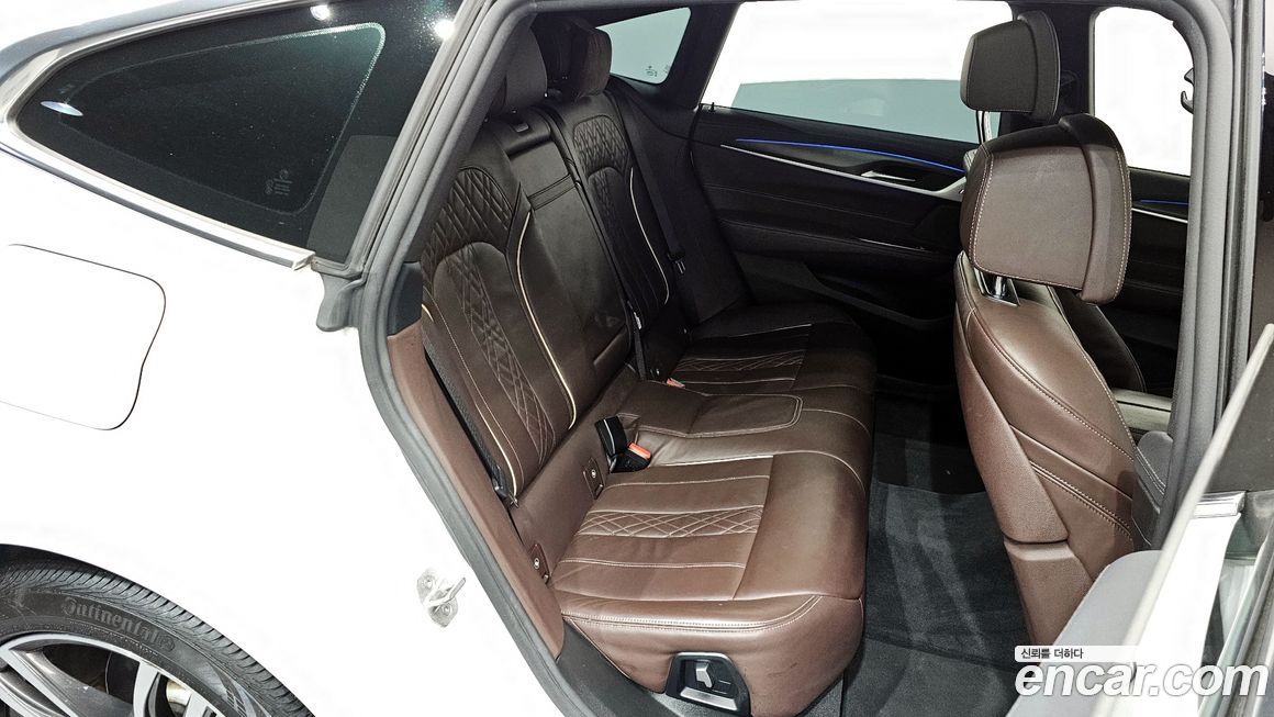 BMW Gran Turismo 2023