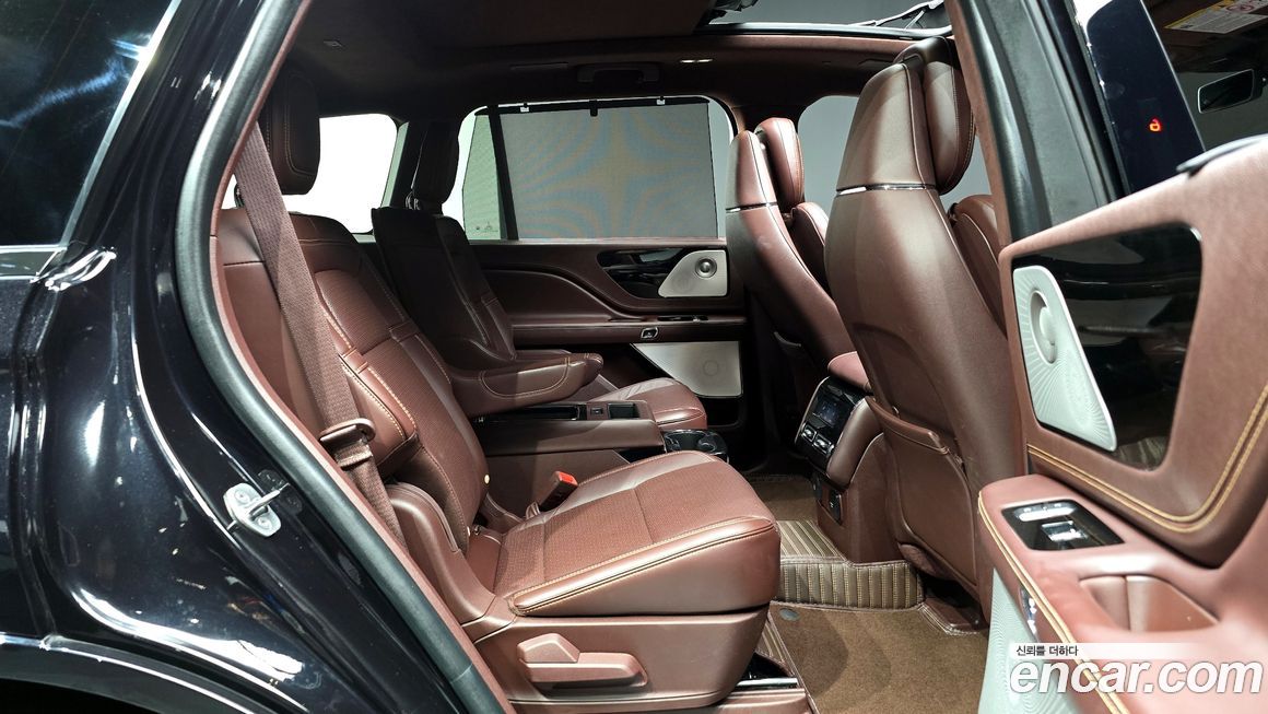 Lincoln Aviator 2021