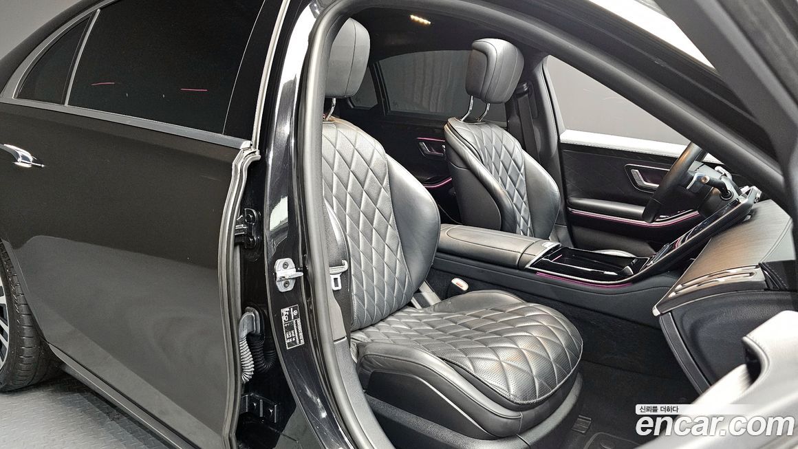 Mercedes-Benz S-Class 2022