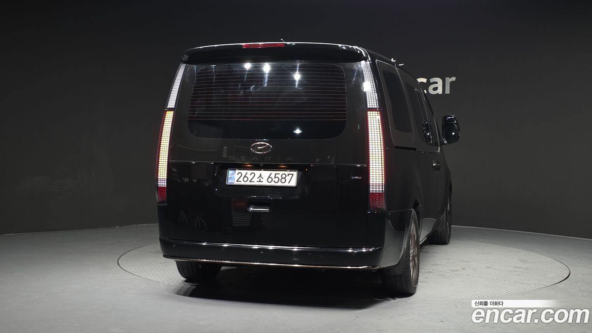 Hyundai Staria 2022