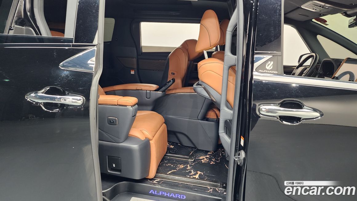 Toyota Alphard 2024