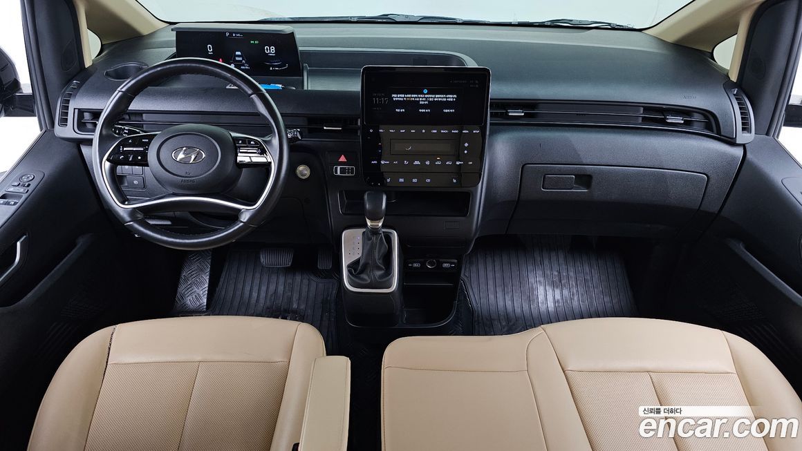 Hyundai Staria 2023