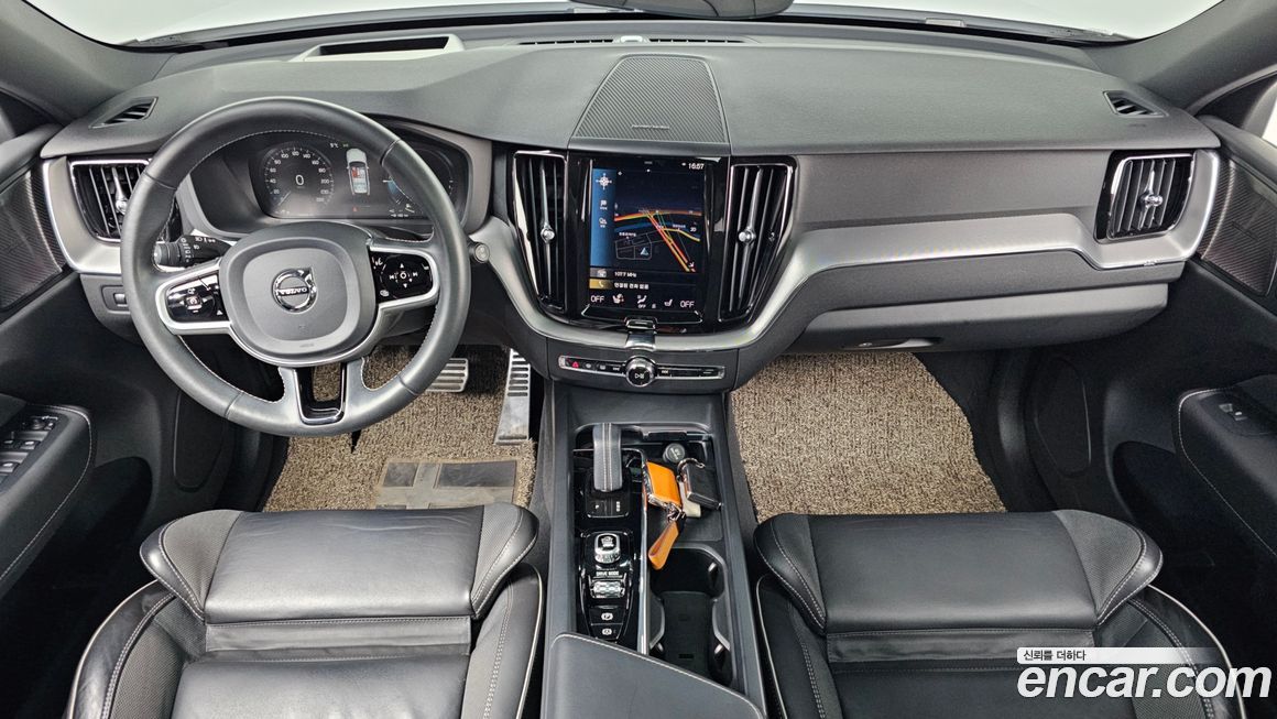 Volvo XC60 2021