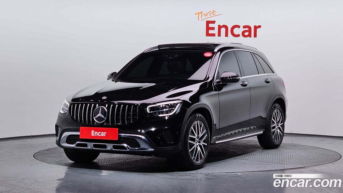 Mercedes-Benz GLC-Class 2021