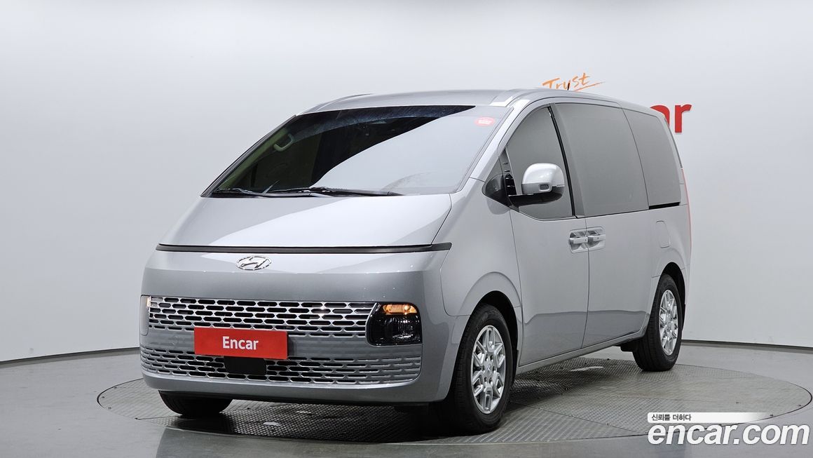 Hyundai Staria 2023