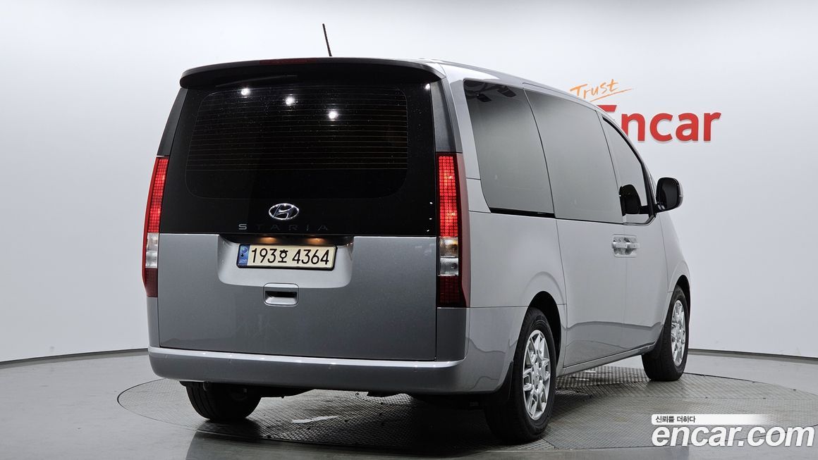 Hyundai Staria 2023
