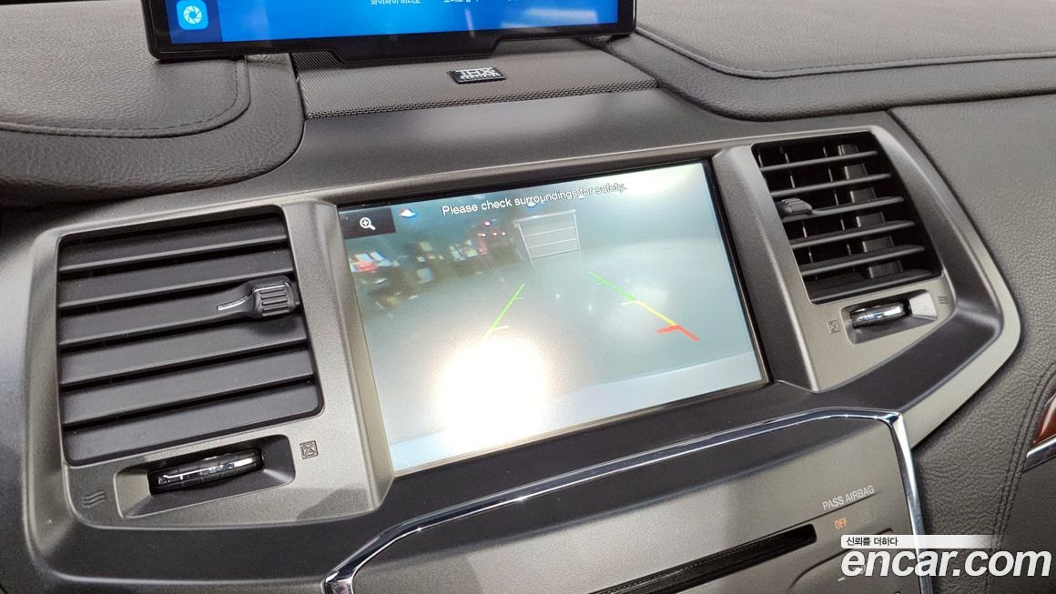 Lincoln MKS 2013