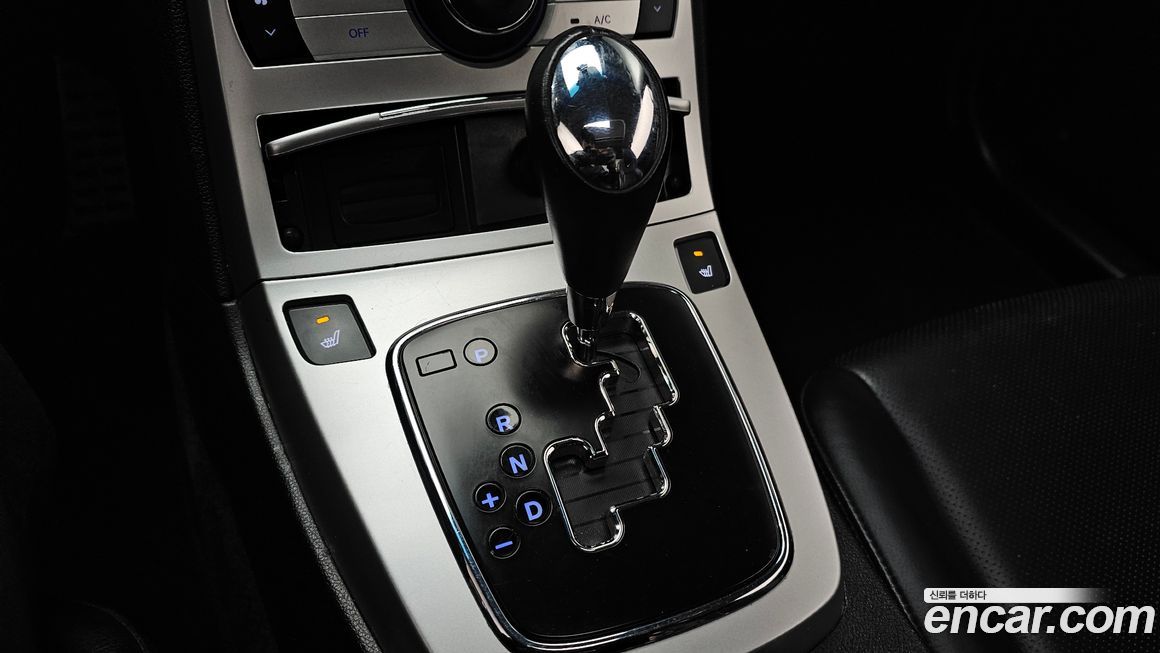 Hyundai Genesis 2010