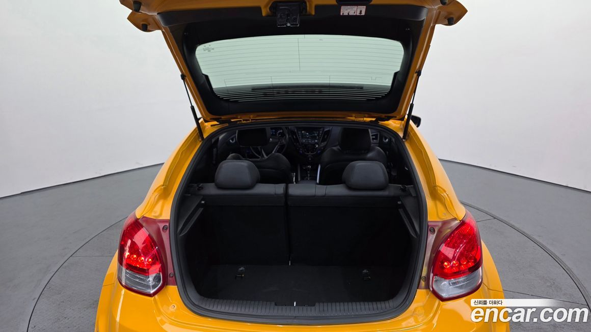 Hyundai Veloster 2014