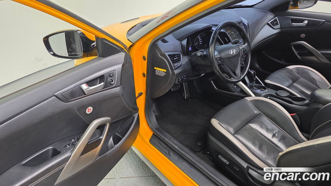 Hyundai Veloster 2014