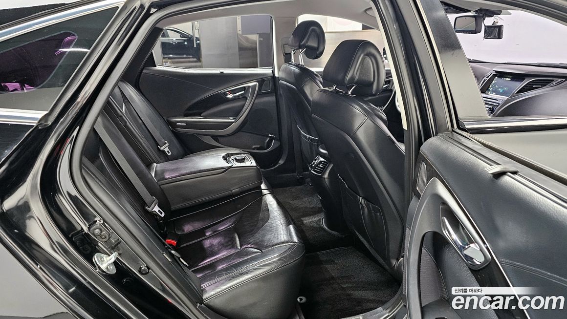 Hyundai Grandeur 2016