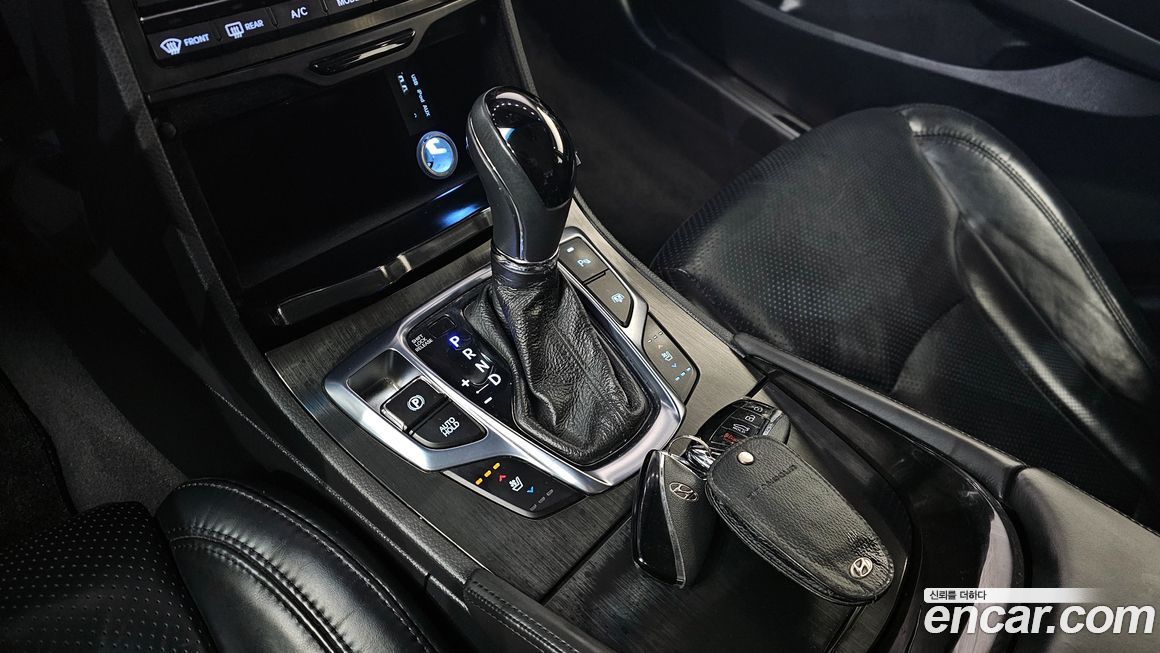 Hyundai Grandeur 2016