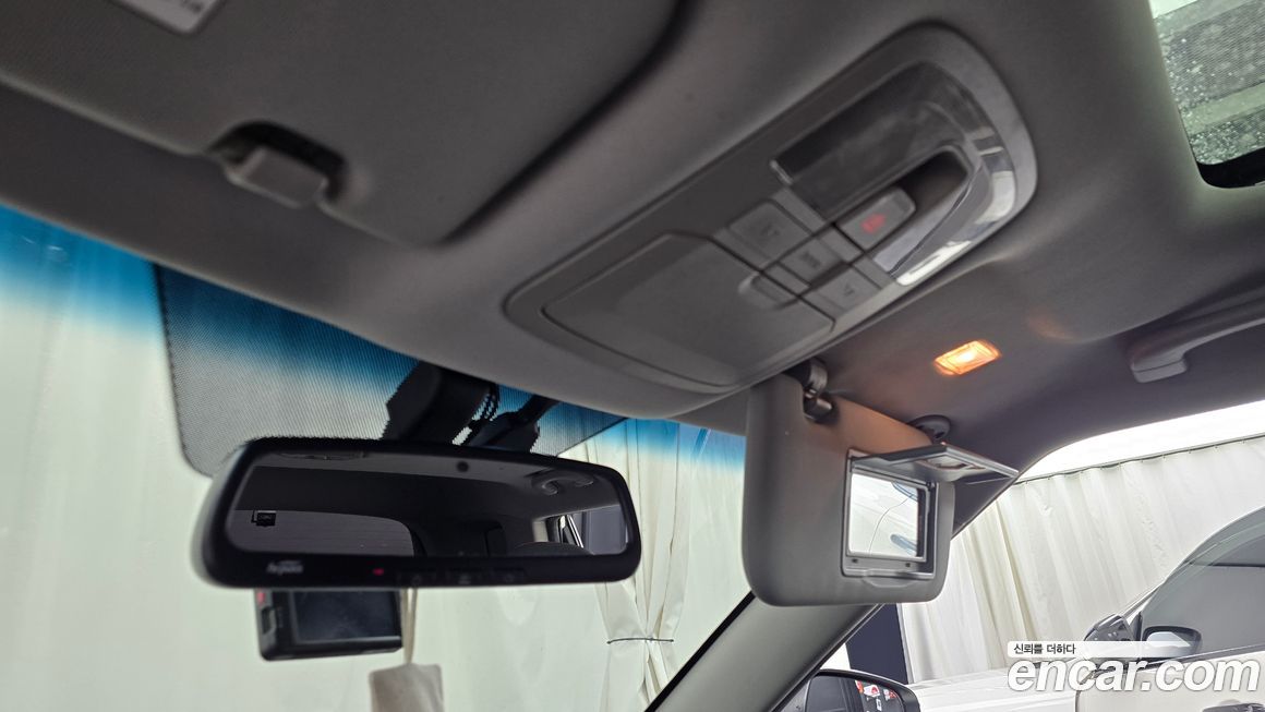 KG_Mobility_Ssangyong TIBOLI 2017