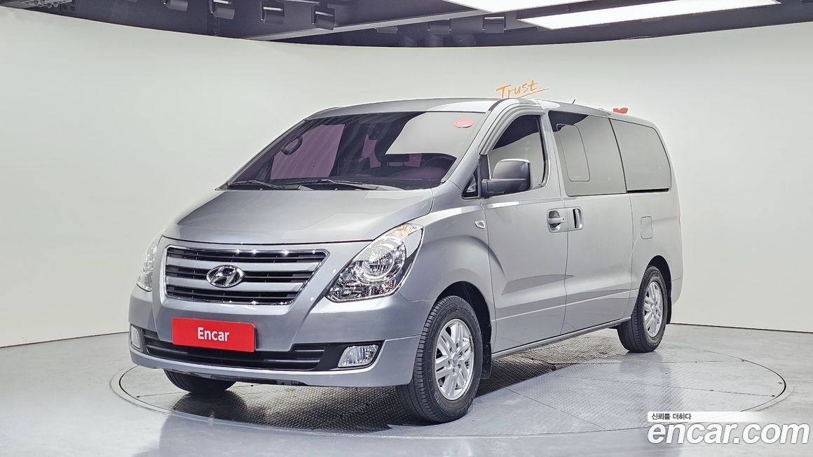 Hyundai Starex 2018
