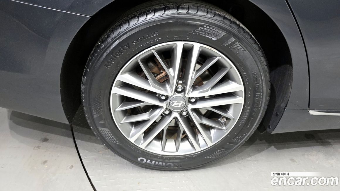 Hyundai Grandeur 2017