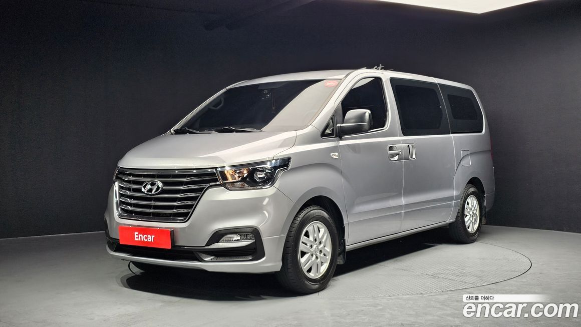 Hyundai Starex 2018