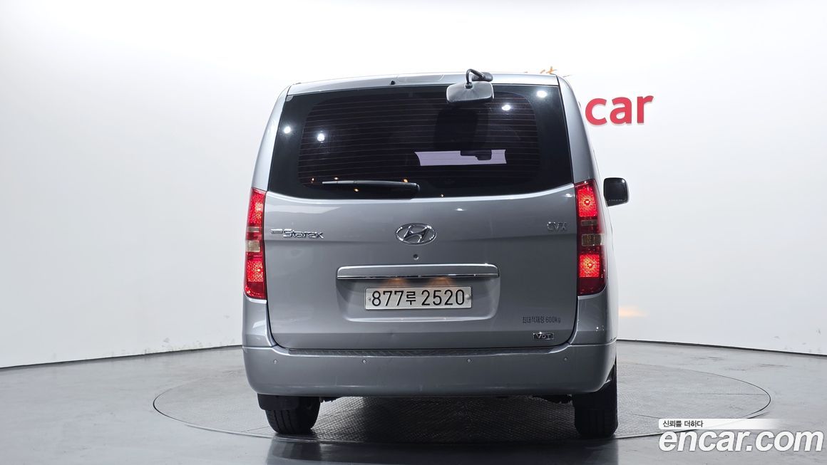 Hyundai Starex 2013