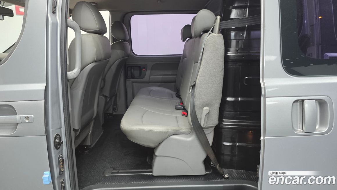 Hyundai Starex 2013