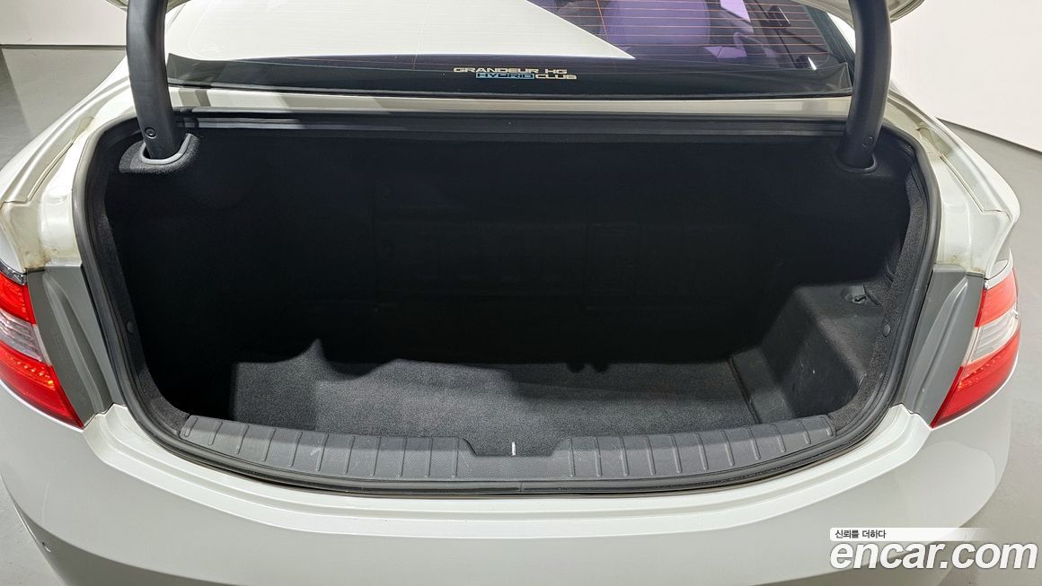 Hyundai Grandeur 2015