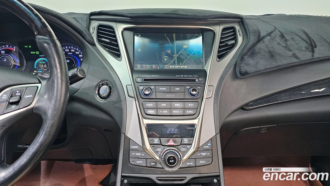 Hyundai Grandeur 2015