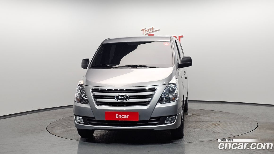 Hyundai Starex 2018